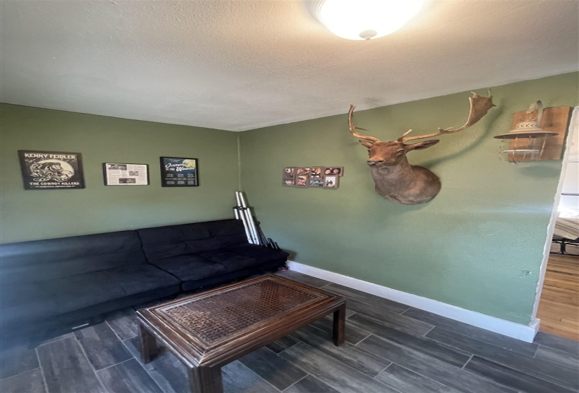 2 Bedrooms Bedrooms, ,2 BathroomsBathrooms,Residential,Single Family,2nd,1,132076
