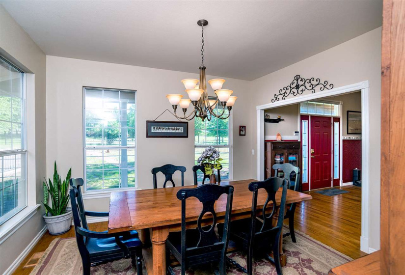 4 Bedrooms Bedrooms, ,4 BathroomsBathrooms,Residential,Single Family,104th,2,132077