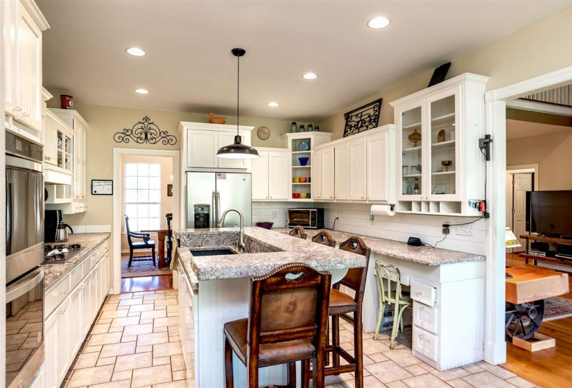 4 Bedrooms Bedrooms, ,4 BathroomsBathrooms,Residential,Single Family,104th,2,132077