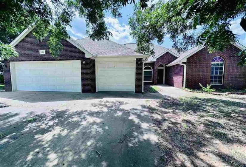 4 Bedrooms Bedrooms, ,2 BathroomsBathrooms,Residential,Single Family,Rock Hollow,1,132083