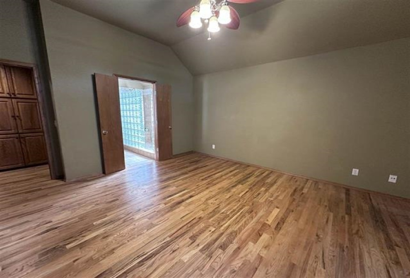 4 Bedrooms Bedrooms, ,2 BathroomsBathrooms,Residential,Single Family,Rock Hollow,1,132083