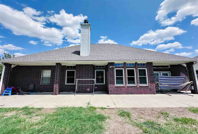 4 Bedrooms Bedrooms, ,2 BathroomsBathrooms,Residential,Single Family,Rock Hollow,1,132083