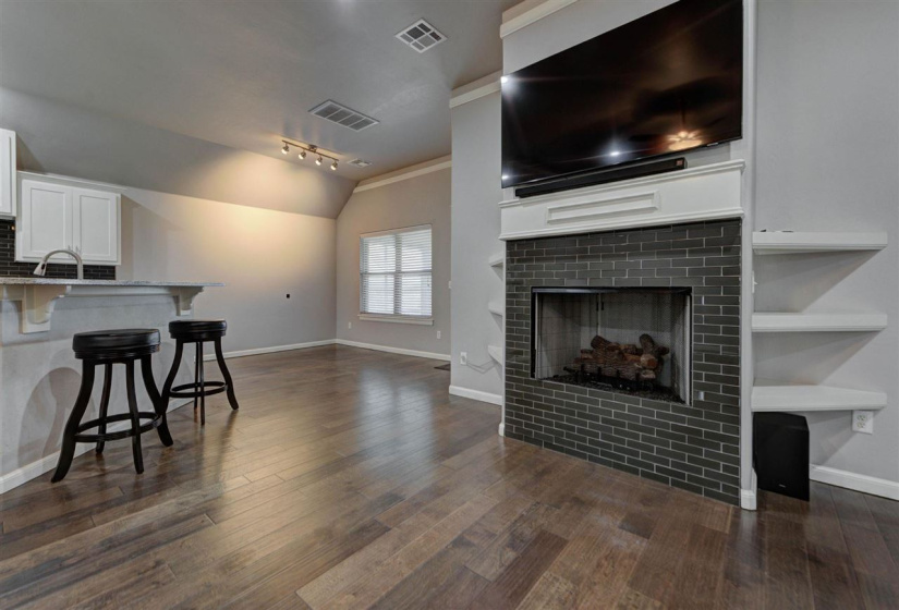 3 Bedrooms Bedrooms, ,2 BathroomsBathrooms,Residential,Single Family,Santa Monica,1.5,132084