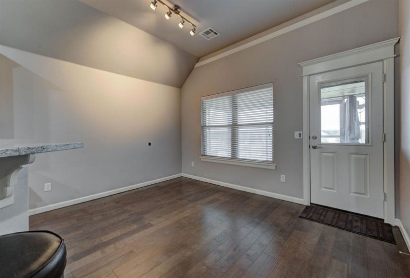 3 Bedrooms Bedrooms, ,2 BathroomsBathrooms,Residential,Single Family,Santa Monica,1.5,132084