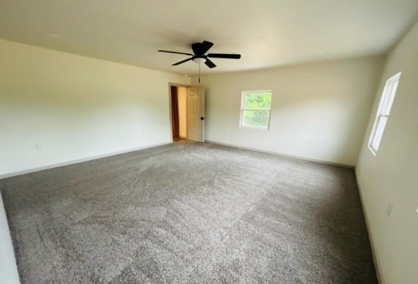 4 Bedrooms Bedrooms, ,2 BathroomsBathrooms,Residential,Single Family,3484,1,132088