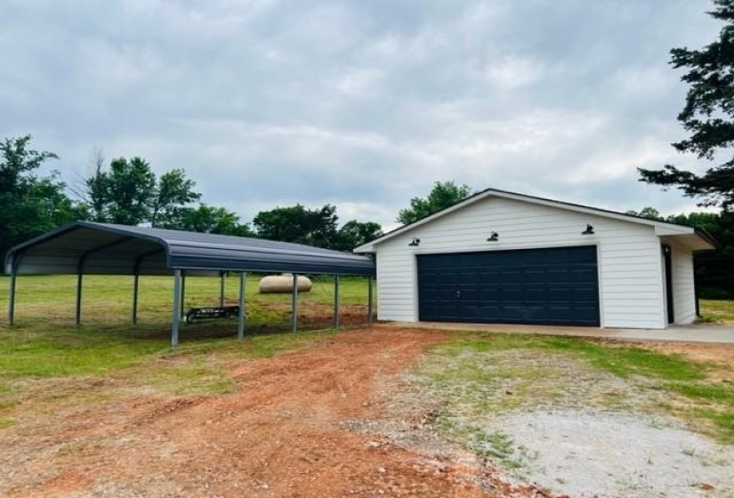 4 Bedrooms Bedrooms, ,2 BathroomsBathrooms,Residential,Single Family,3484,1,132088