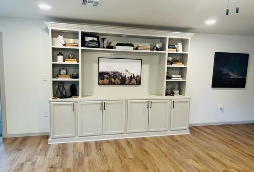 4 Bedrooms Bedrooms, ,2 BathroomsBathrooms,Residential,Single Family,3484,1,132088