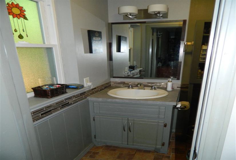 3 Bedrooms Bedrooms, ,2 BathroomsBathrooms,Residential,Single Family,Will Rogers,1,132075