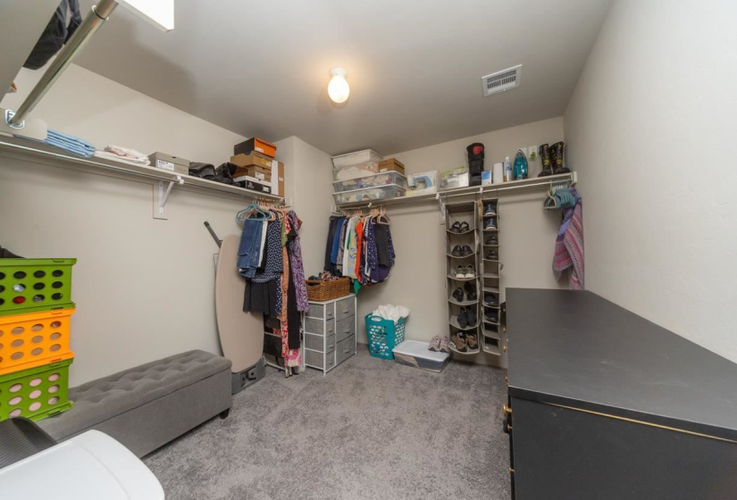 4 Bedrooms Bedrooms, ,2 BathroomsBathrooms,Residential,Single Family,Brooke,1,132094