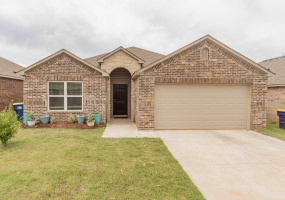 4 Bedrooms Bedrooms, ,2 BathroomsBathrooms,Residential,Single Family,Brooke,1,132094
