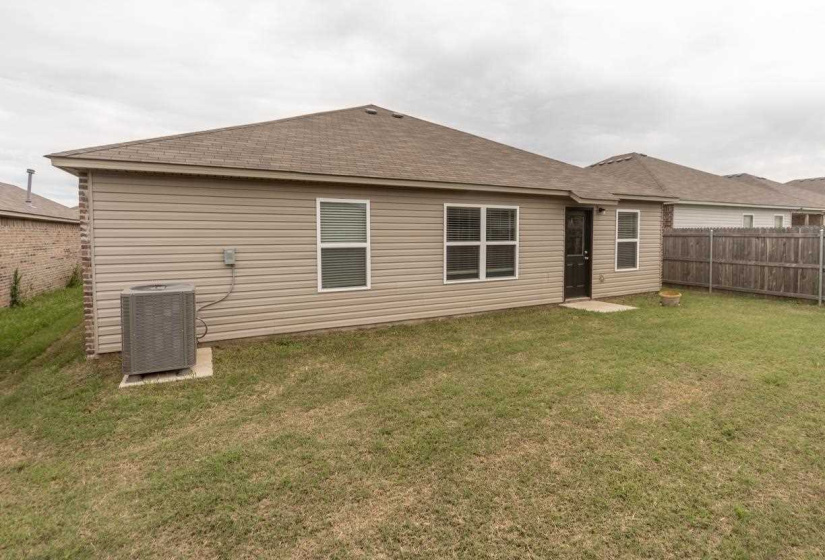 4 Bedrooms Bedrooms, ,2 BathroomsBathrooms,Residential,Single Family,Brooke,1,132094