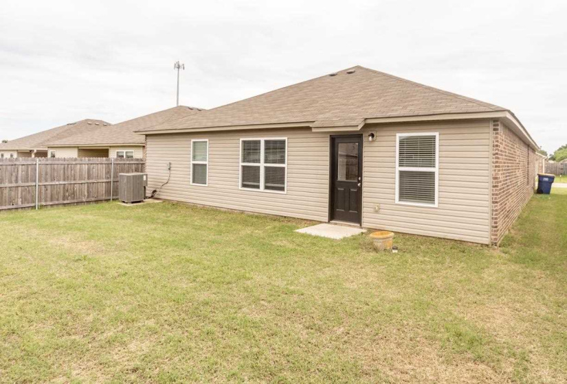 4 Bedrooms Bedrooms, ,2 BathroomsBathrooms,Residential,Single Family,Brooke,1,132094