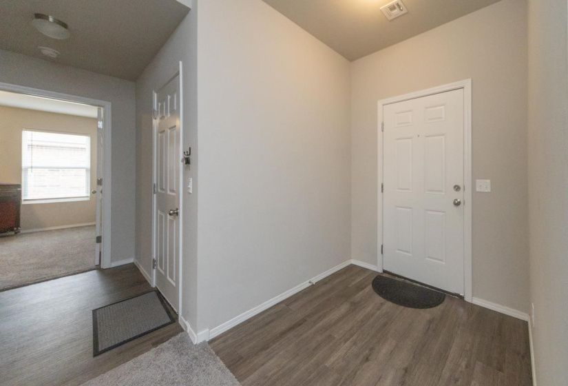 4 Bedrooms Bedrooms, ,2 BathroomsBathrooms,Residential,Single Family,Brooke,1,132094