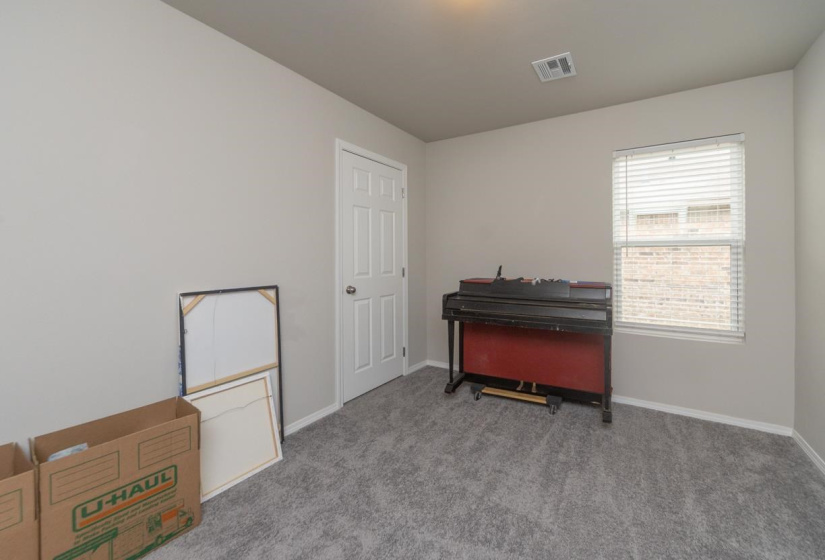 4 Bedrooms Bedrooms, ,2 BathroomsBathrooms,Residential,Single Family,Brooke,1,132094