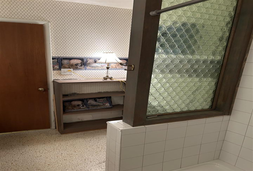 guest bath by utility room