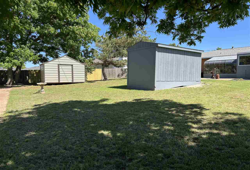 4 Bedrooms Bedrooms, ,3 BathroomsBathrooms,Residential,Single Family,Hillcrest,1,132096