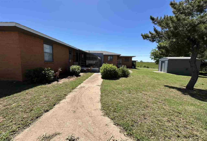 4 Bedrooms Bedrooms, ,3 BathroomsBathrooms,Residential,Single Family,Hillcrest,1,132096