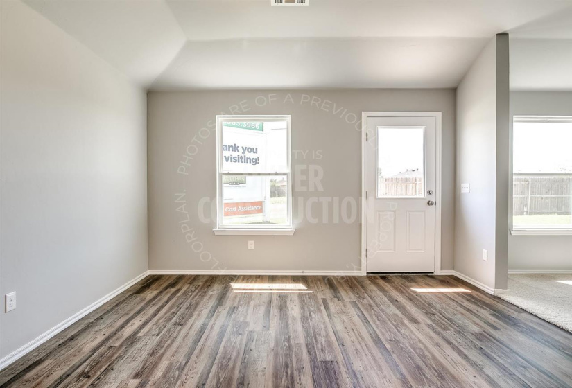 4 Bedrooms Bedrooms, ,2 BathroomsBathrooms,Residential,Single Family,Ravine,1,132100