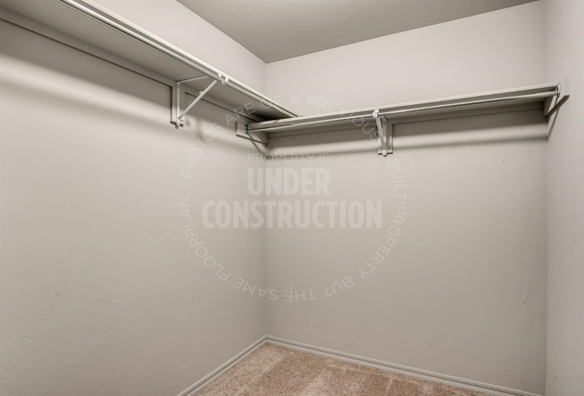 4 Bedrooms Bedrooms, ,2 BathroomsBathrooms,Residential,Single Family,Ravine,1,132100