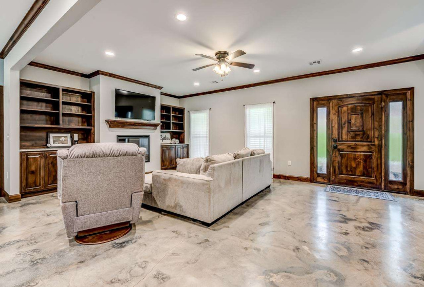 5 Bedrooms Bedrooms, ,3 BathroomsBathrooms,Residential,Single Family,Dawson,2,132105