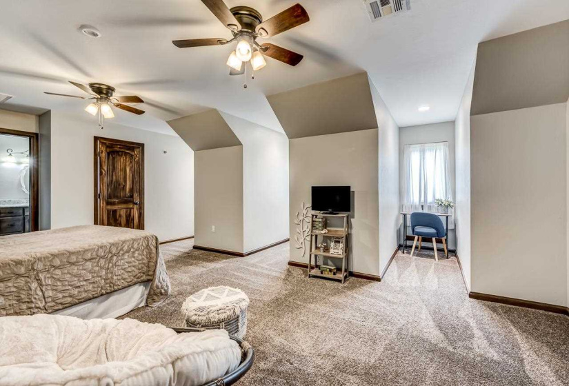 5 Bedrooms Bedrooms, ,3 BathroomsBathrooms,Residential,Single Family,Dawson,2,132105