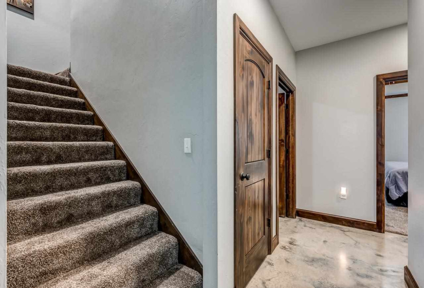 5 Bedrooms Bedrooms, ,3 BathroomsBathrooms,Residential,Single Family,Dawson,2,132105