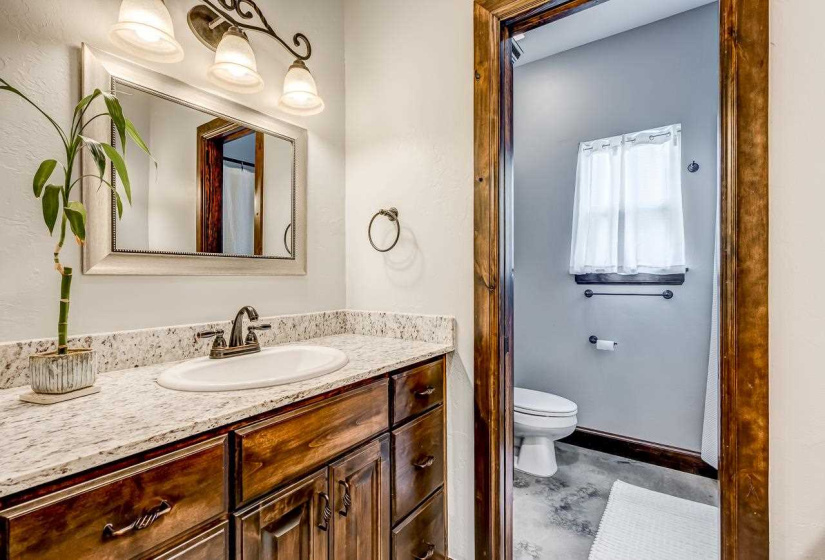 5 Bedrooms Bedrooms, ,3 BathroomsBathrooms,Residential,Single Family,Dawson,2,132105