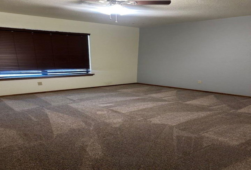 3 Bedrooms Bedrooms, ,2 BathroomsBathrooms,Residential,Single Family,Timberline,1,132108