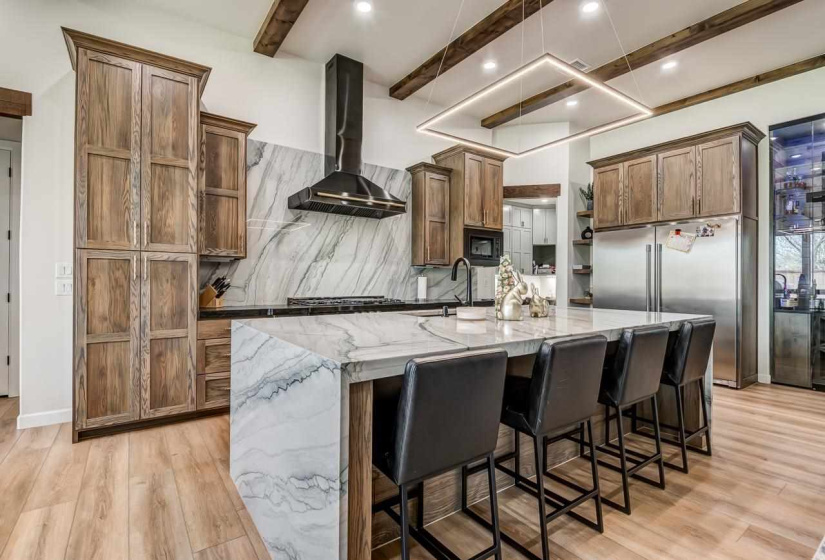 4 Bedrooms Bedrooms, ,3 BathroomsBathrooms,Residential,Single Family,Fiddlers Hill,1.5,132109