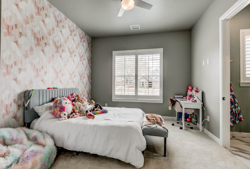4 Bedrooms Bedrooms, ,3 BathroomsBathrooms,Residential,Single Family,Fiddlers Hill,1.5,132109