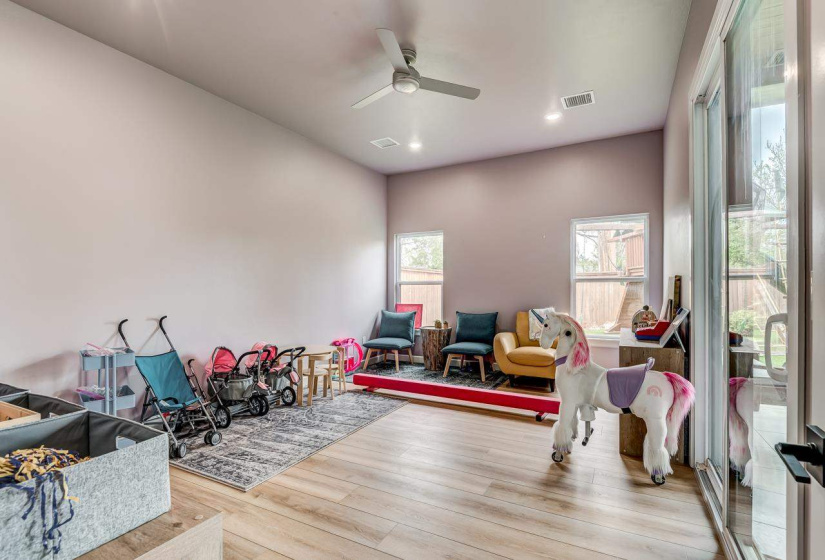 4 Bedrooms Bedrooms, ,3 BathroomsBathrooms,Residential,Single Family,Fiddlers Hill,1.5,132109