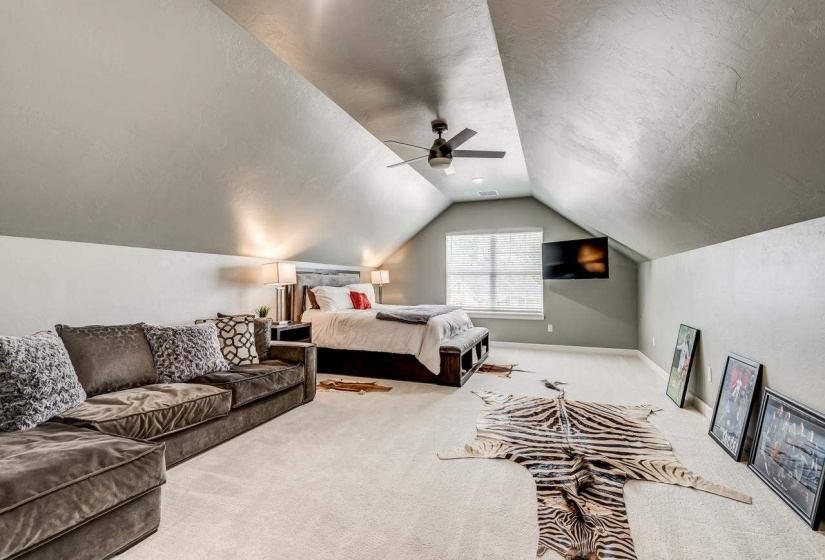 4 Bedrooms Bedrooms, ,3 BathroomsBathrooms,Residential,Single Family,Fiddlers Hill,1.5,132109