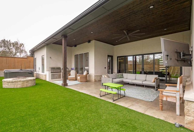 4 Bedrooms Bedrooms, ,3 BathroomsBathrooms,Residential,Single Family,Fiddlers Hill,1.5,132109