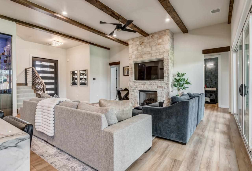 4 Bedrooms Bedrooms, ,3 BathroomsBathrooms,Residential,Single Family,Fiddlers Hill,1.5,132109