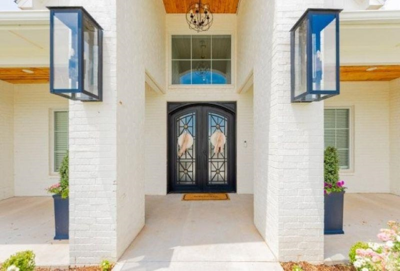 5 Bedrooms Bedrooms, ,3 BathroomsBathrooms,Residential,Single Family,Country Club,2,132111
