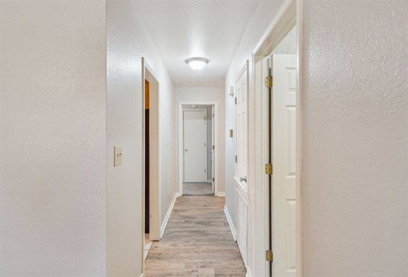 3 Bedrooms Bedrooms, ,2 BathroomsBathrooms,Residential,Single Family,Burdick,1,132121