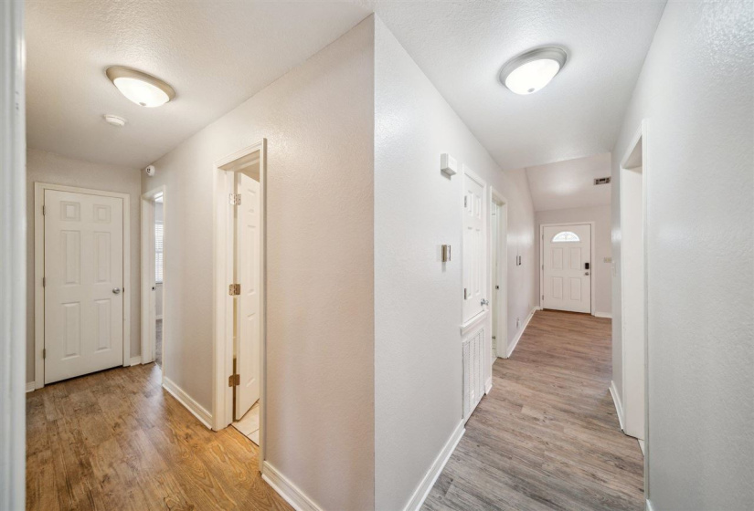3 Bedrooms Bedrooms, ,2 BathroomsBathrooms,Residential,Single Family,Burdick,1,132121