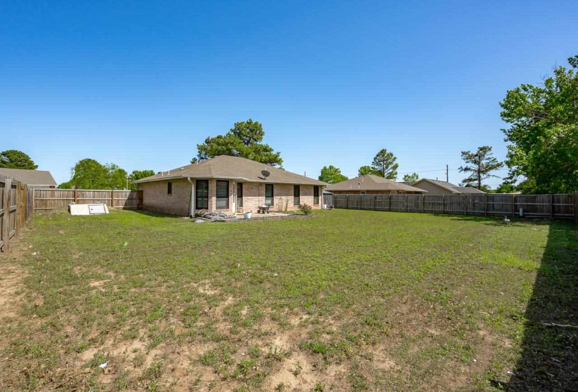 3 Bedrooms Bedrooms, ,2 BathroomsBathrooms,Residential,Single Family,Teriwine,1,132123