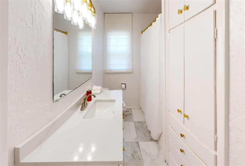3 Bedrooms Bedrooms, ,1 BathroomBathrooms,Residential,Single Family,Moore,1,132126