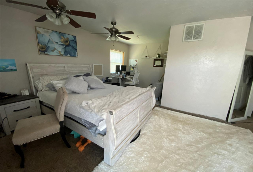 4 Bedrooms Bedrooms, ,3 BathroomsBathrooms,Residential,Single Family,Washington,2,132127