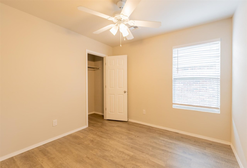 4 Bedrooms Bedrooms, ,2 BathroomsBathrooms,Residential,Single Family,Carnley,1,132131