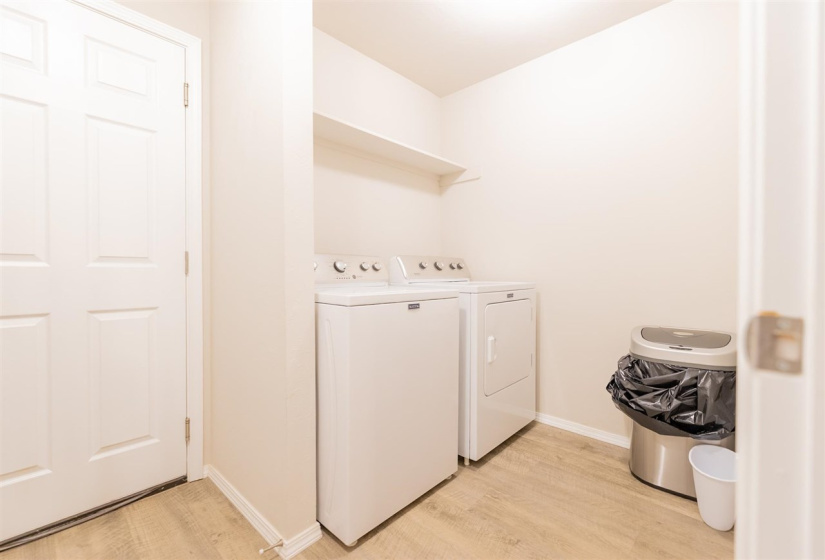 4 Bedrooms Bedrooms, ,2 BathroomsBathrooms,Residential,Single Family,Carnley,1,132131