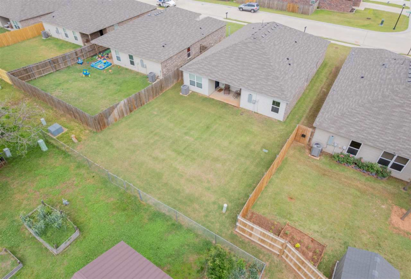 4 Bedrooms Bedrooms, ,2 BathroomsBathrooms,Residential,Single Family,Carnley,1,132131