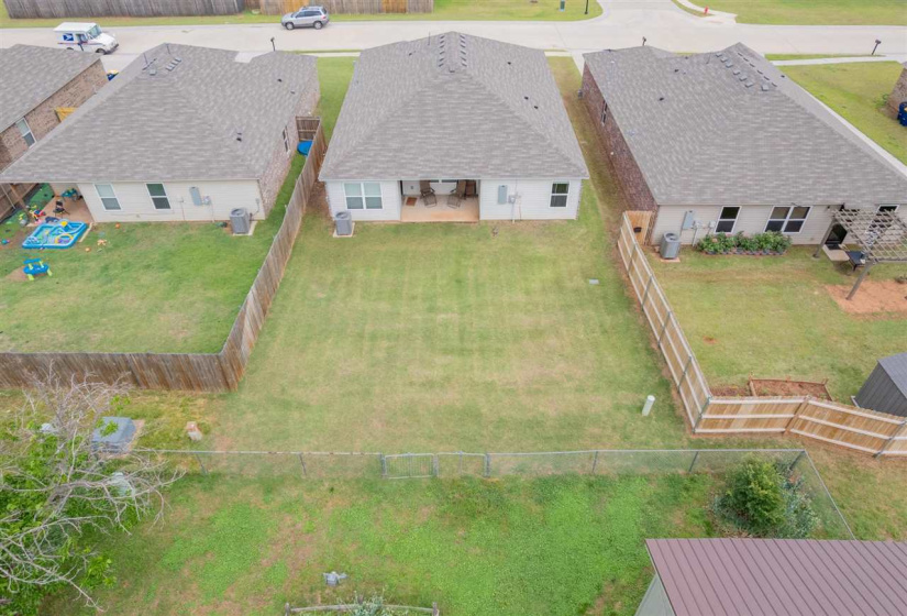 4 Bedrooms Bedrooms, ,2 BathroomsBathrooms,Residential,Single Family,Carnley,1,132131