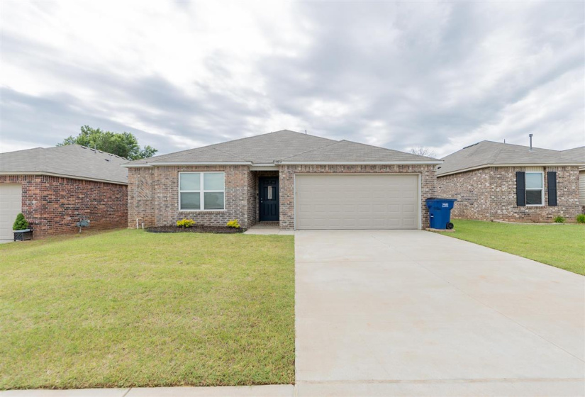 4 Bedrooms Bedrooms, ,2 BathroomsBathrooms,Residential,Single Family,Carnley,1,132131