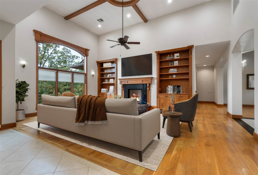 5 Bedrooms Bedrooms, ,4 BathroomsBathrooms,Residential,Single Family,Old Pond,1.5,132140