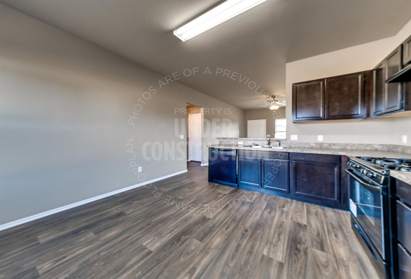 3 Bedrooms Bedrooms, ,2 BathroomsBathrooms,Residential,Single Family,Ravine,1,132141