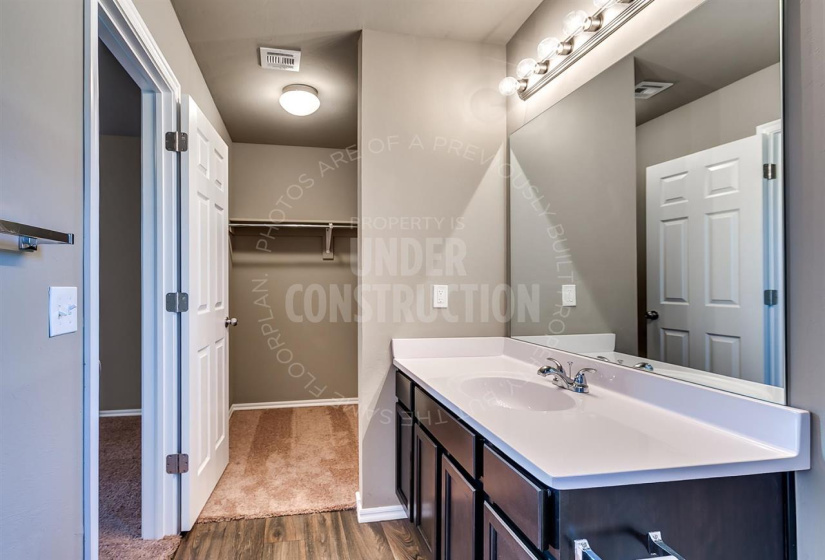 3 Bedrooms Bedrooms, ,2 BathroomsBathrooms,Residential,Single Family,Ravine,1,132141