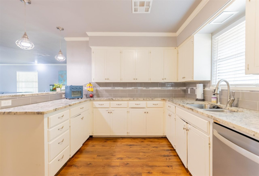 3 Bedrooms Bedrooms, ,2 BathroomsBathrooms,Residential,Single Family,Hanson,1,132149