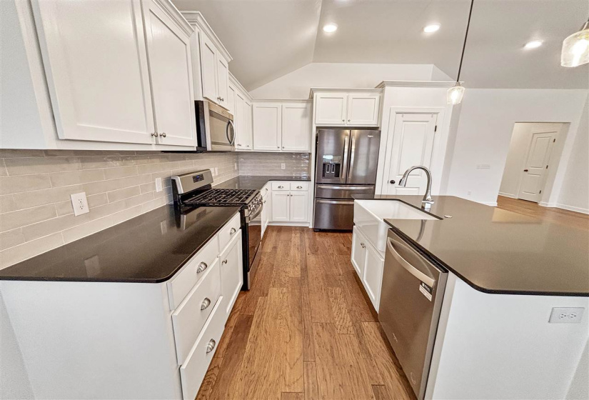 4 Bedrooms Bedrooms, ,2 BathroomsBathrooms,Residential,Single Family,Platinum,1,132151